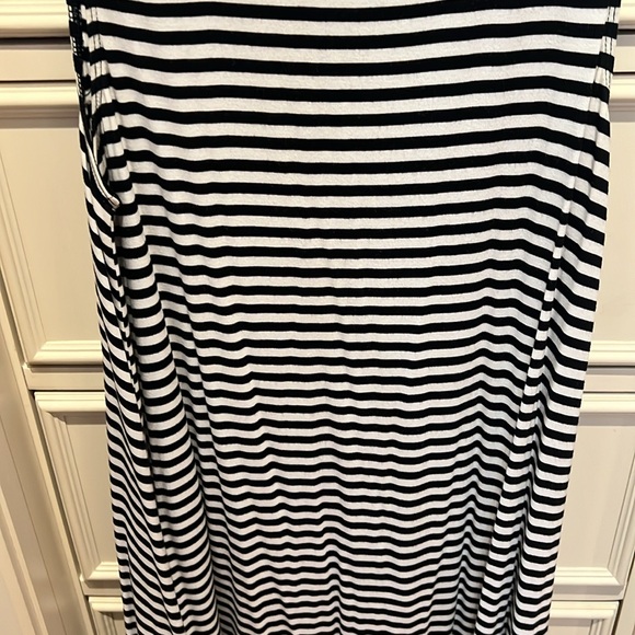 Women’s SZ M OLD NAVY A-line striped dress - Picture 2 of 4